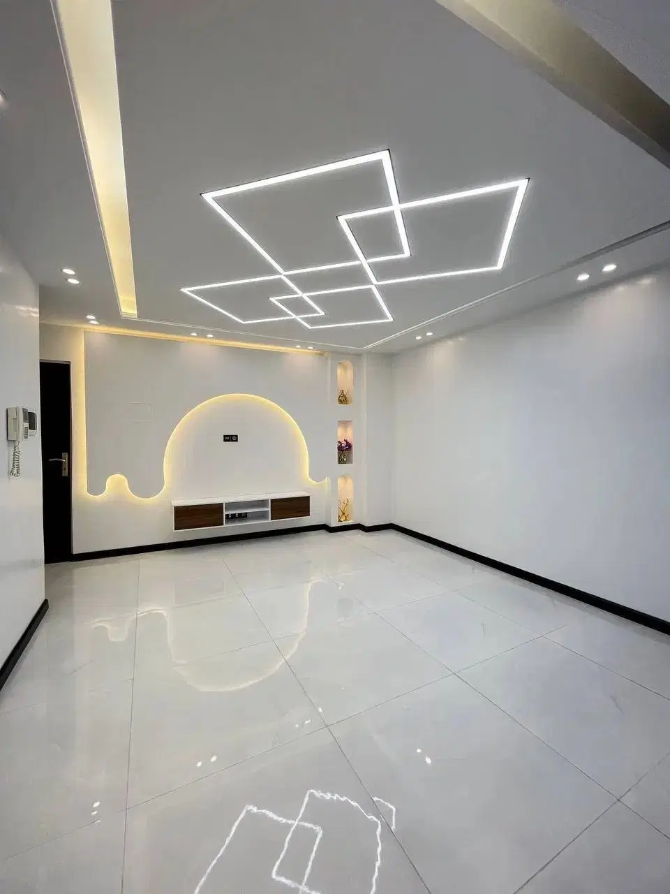 ۵۳متر،شیک و نقلی،فول،بدون پرتی،پارکینگ
