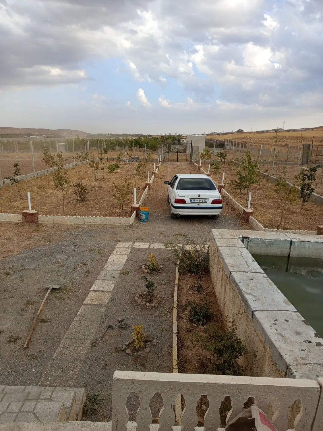 باغ در حاجی اباد