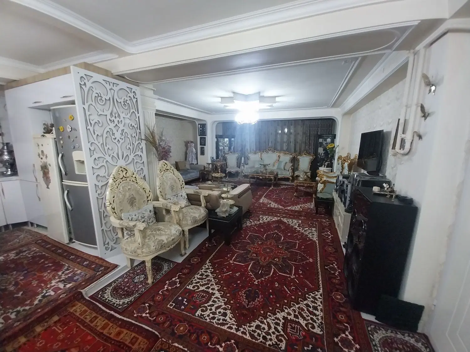 یک دستگاه آپارتمان ۱۲۲ متری