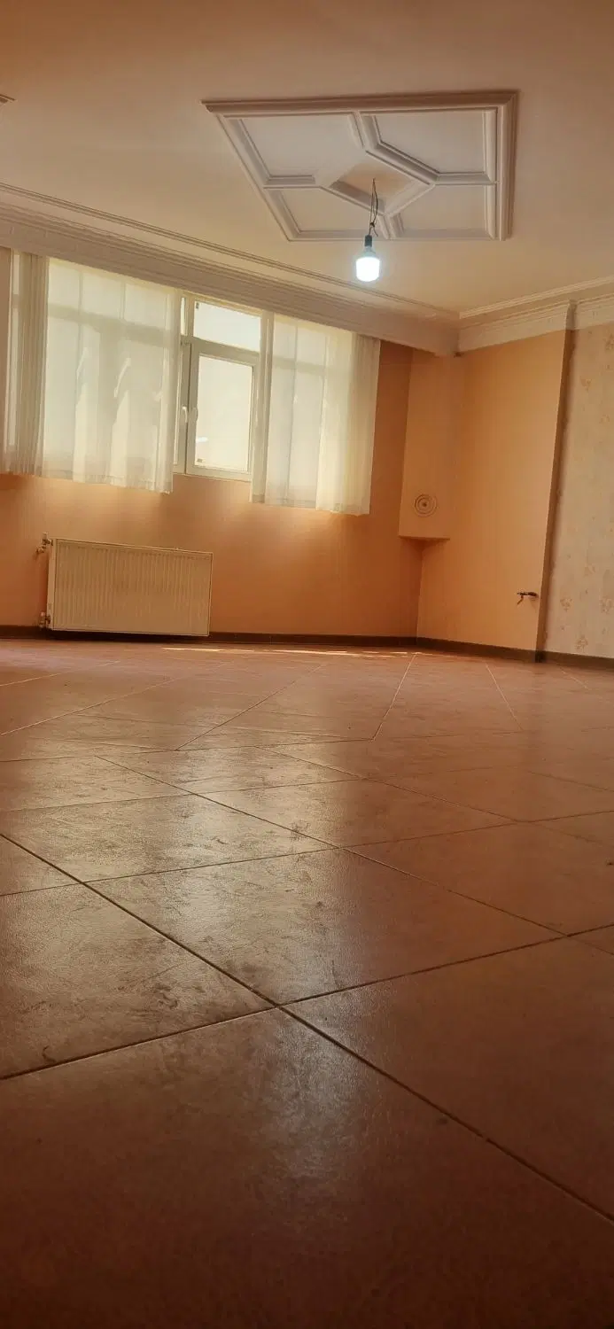 ۱خواب،روبروی پاساژ پارمیدا،مسکونی،تخلیه