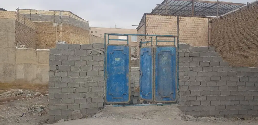 ۱۵۰متر چهار دیواری چهارباغ