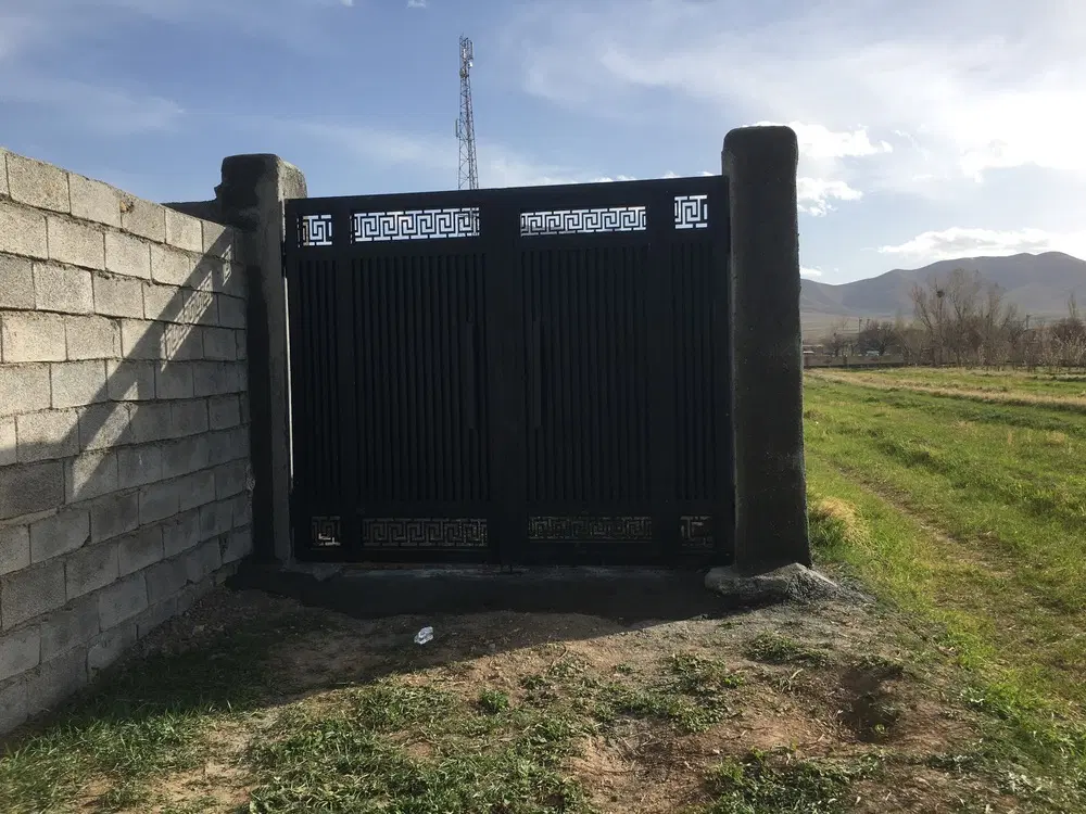 زمین روستای بان