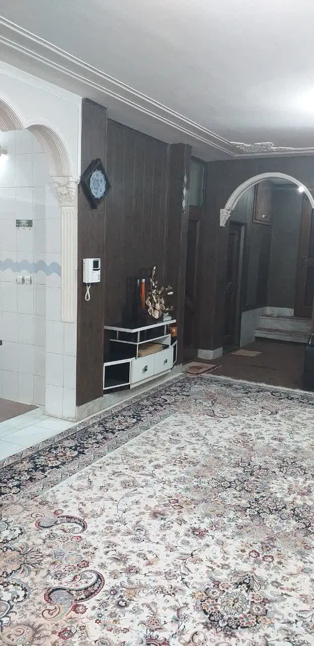 خانه اجاره ای، دو خواب در شهر ابریشم