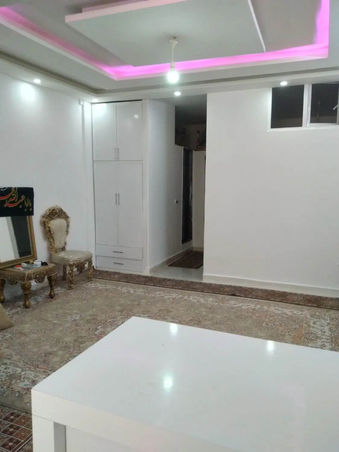 اپارتمان ۷۰ متری_ طبقه ی دوم روی همکف