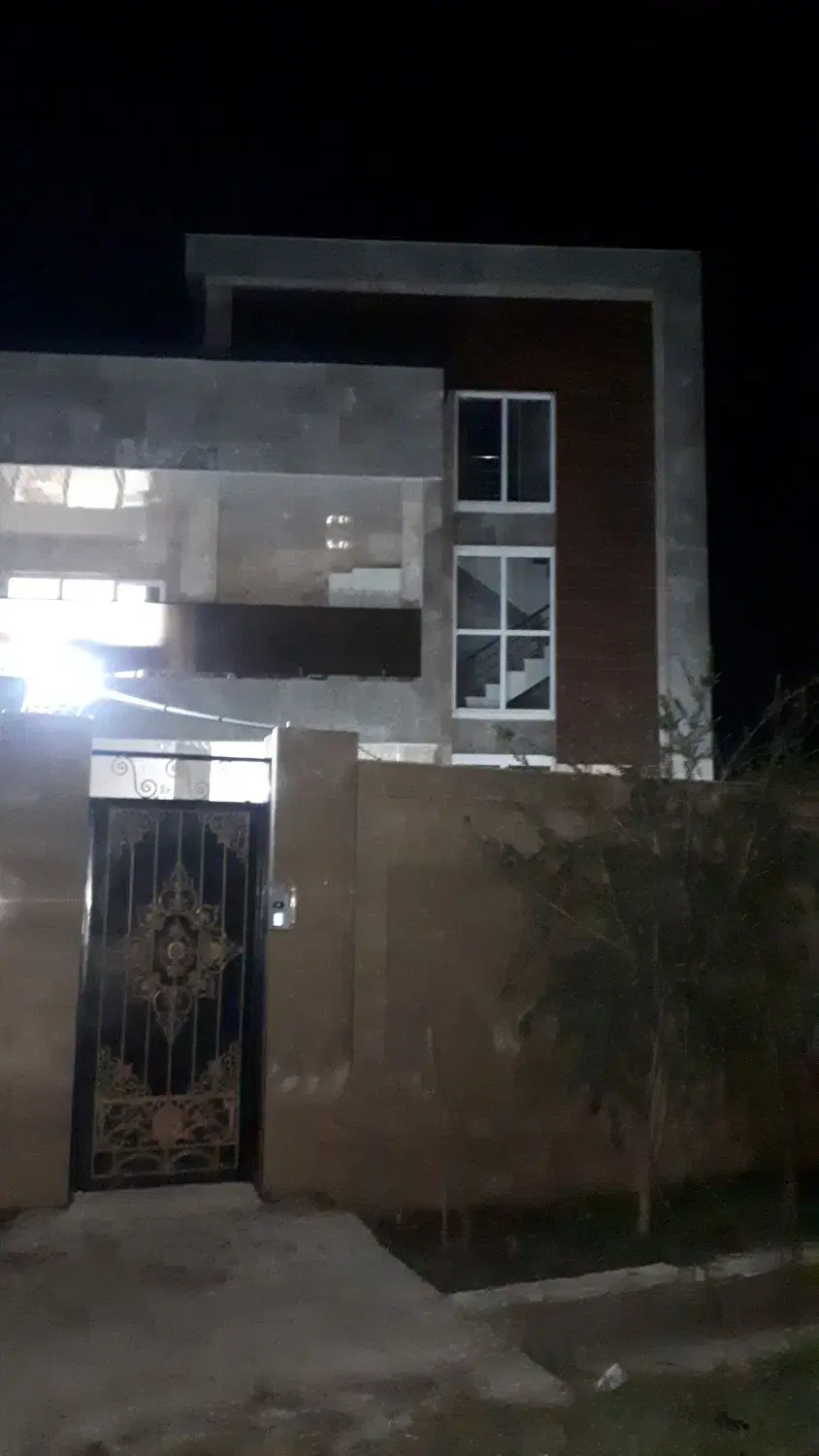 آپارتمان ۳ واحدی ایوان