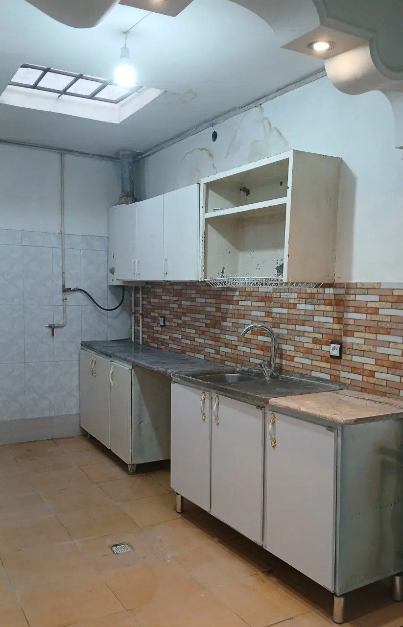 خانه ویلایی  ۶۵ متری داخل کوچه ۱ متری