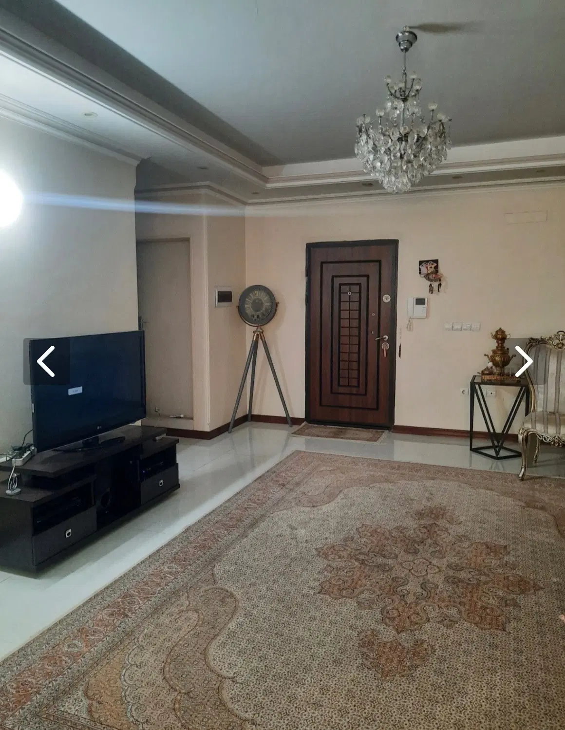 ۷۶ متر ۲خوابه فول امکانات پارکینگ اسانسور