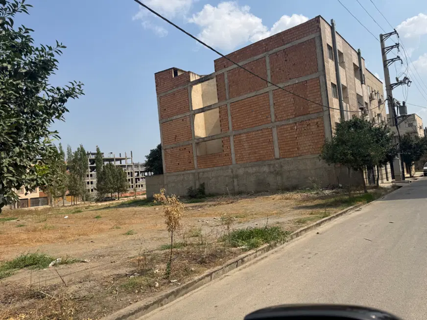 زمین مسکونی اسایش