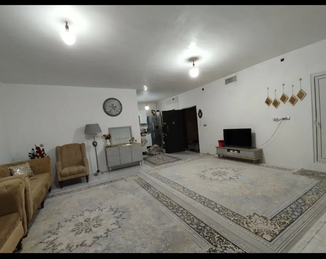 خانه100 متری در دو طبقه در شهرک نجفی