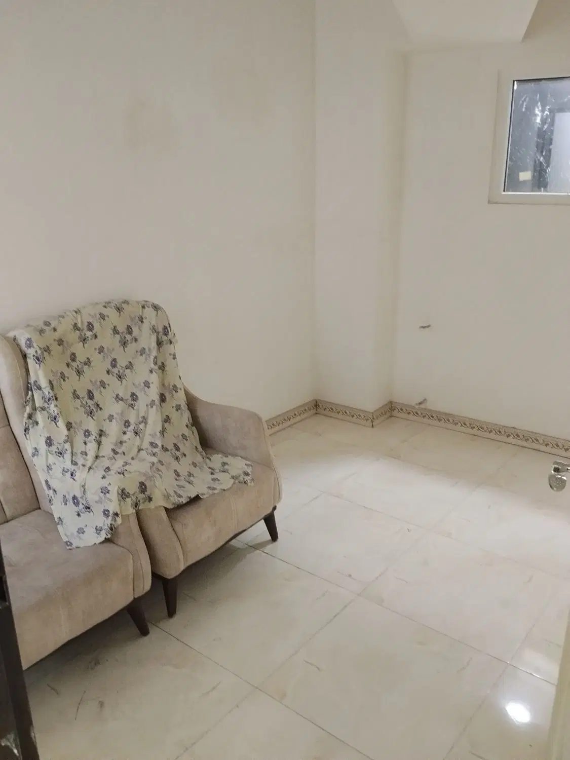 فروش یک واحد آپارتمان