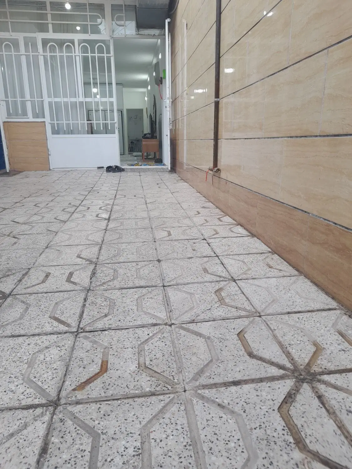 ویلایی ایثارگران ۱۱۲ متری
