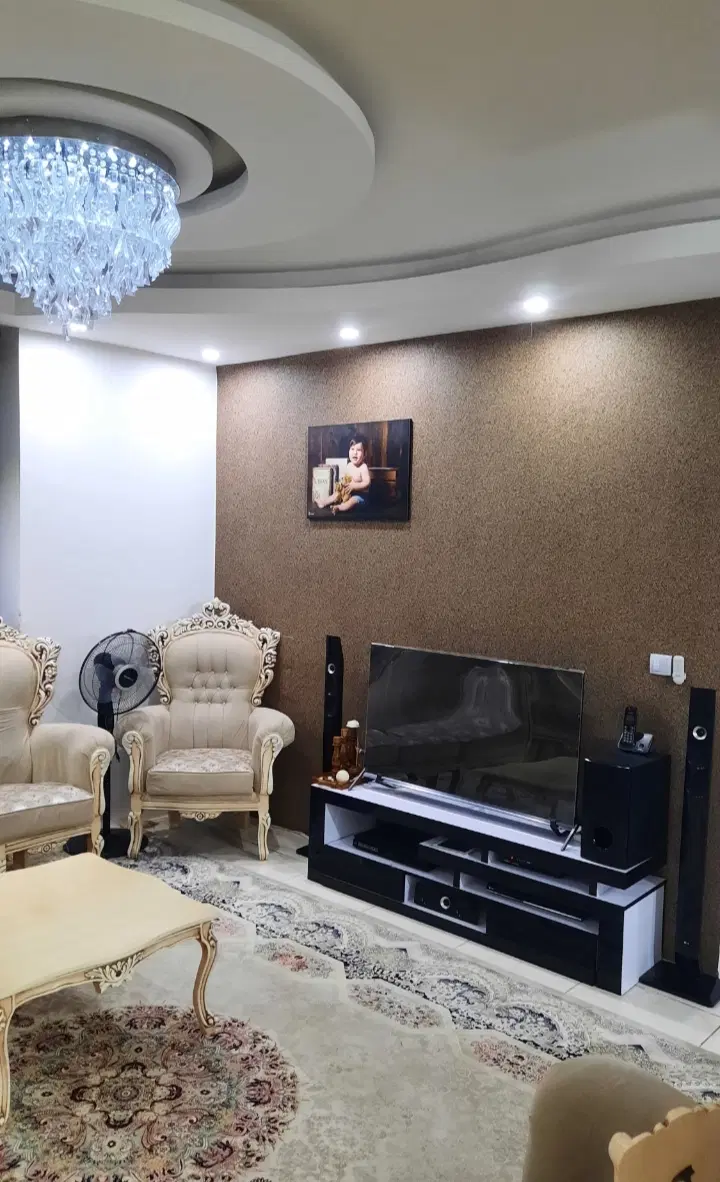 رهن و اجاره آپارتمان ۲ خواب مرتب و تمیز