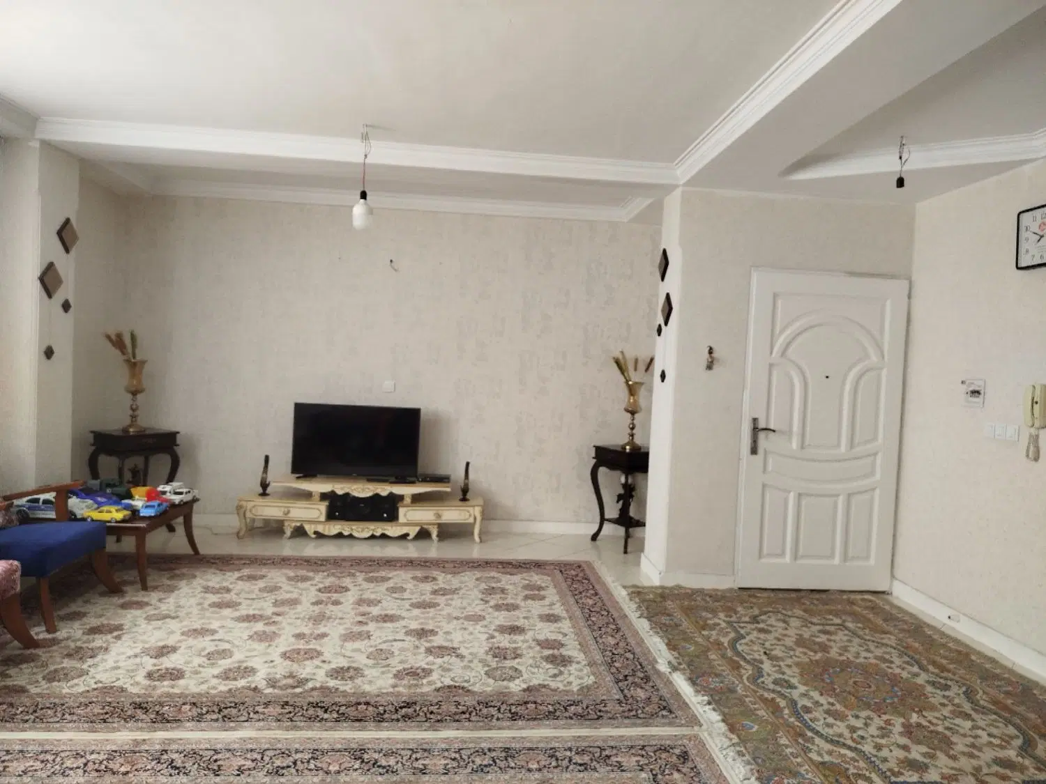 یک باب منزل مسکونی