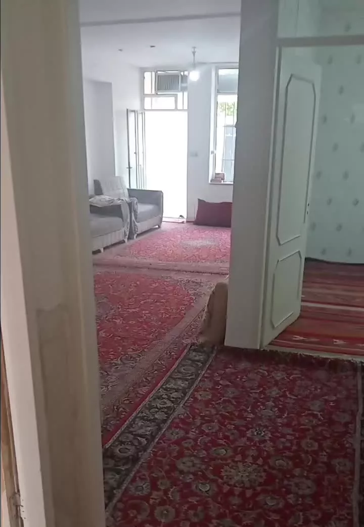 واحد سه خواب با پارکینگ در ۶۰۰ متری حرم