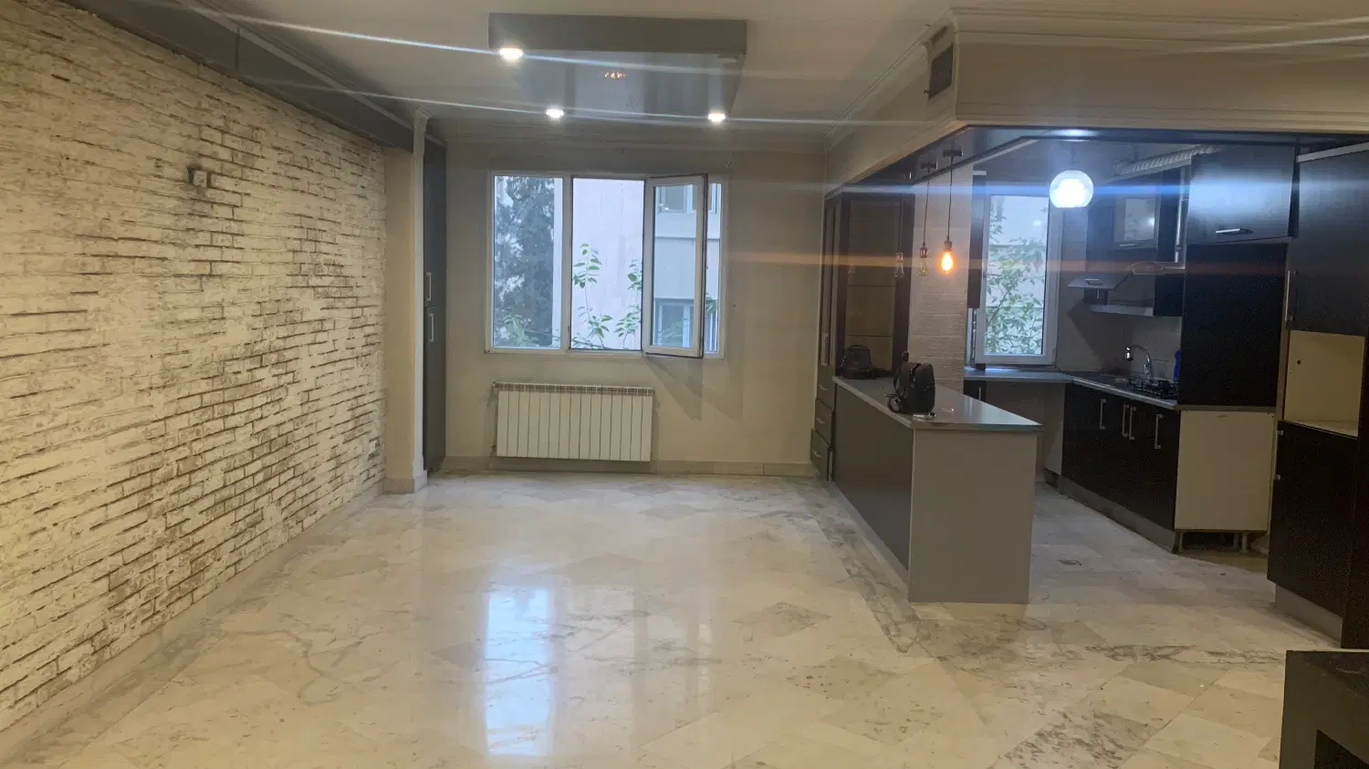گیشا، ۷۹ متری، تک خواب، رو به کوچه
