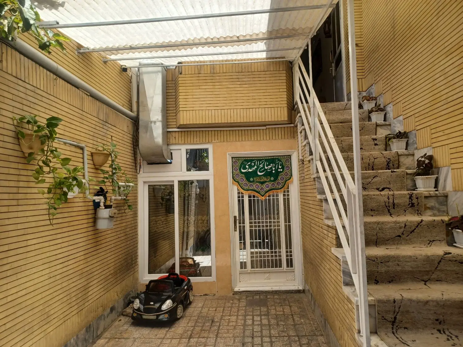 منزل ویلایی ۷۰متر دو طبقه مستقل