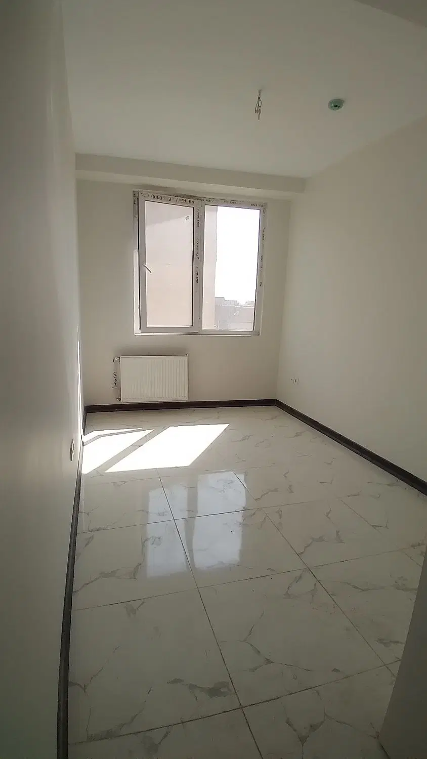 آپارتمان ۱۴۰متر ۳خواب کلیدنخورده