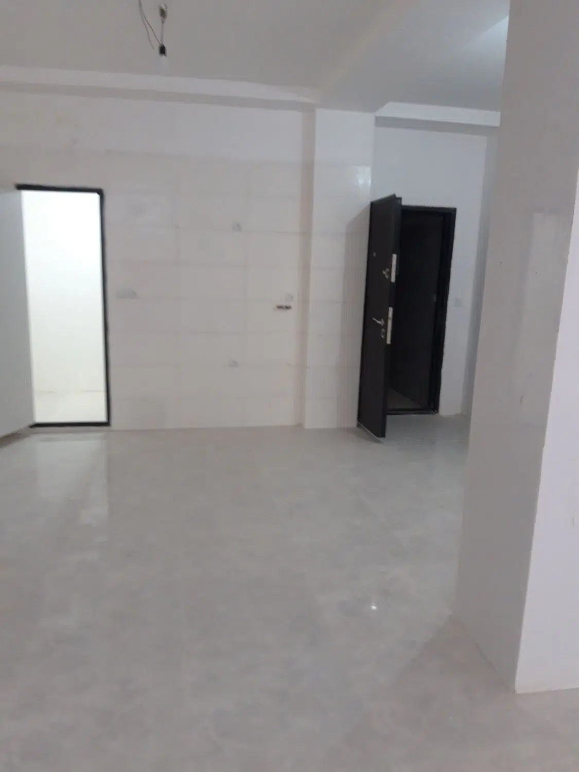 واحد نوساز سندار۱۰۳متری