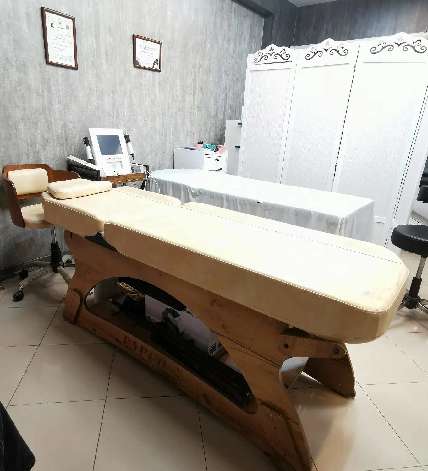 اجاره تخت در کلینیک زیبایی