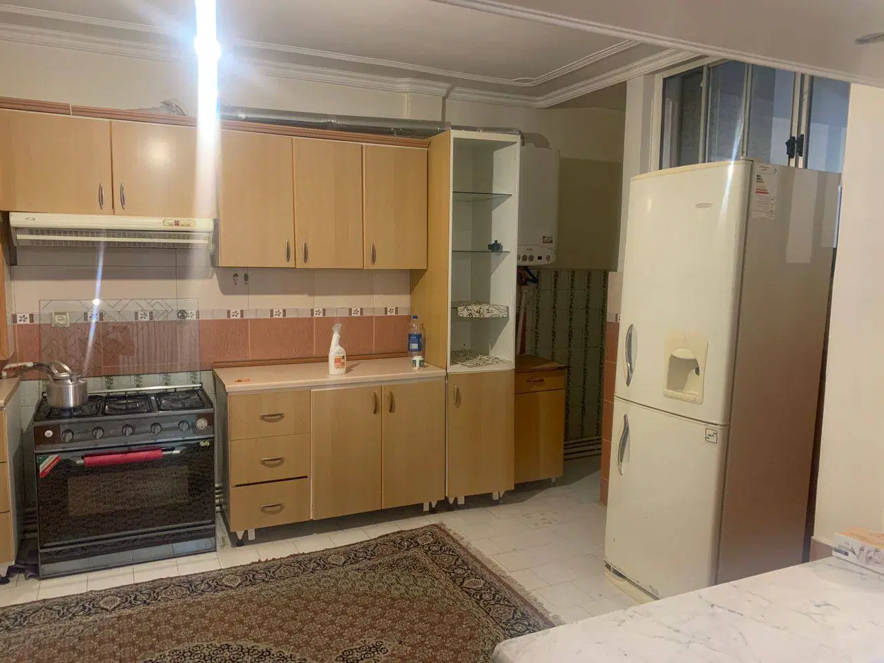 سوئیت مبله شیک و تمیز روزانه شبانه ساعتی