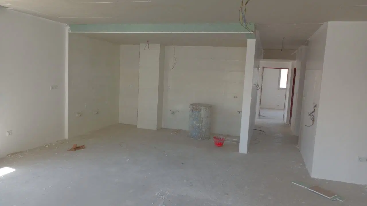 ساختمان چهارطرف نور و نما