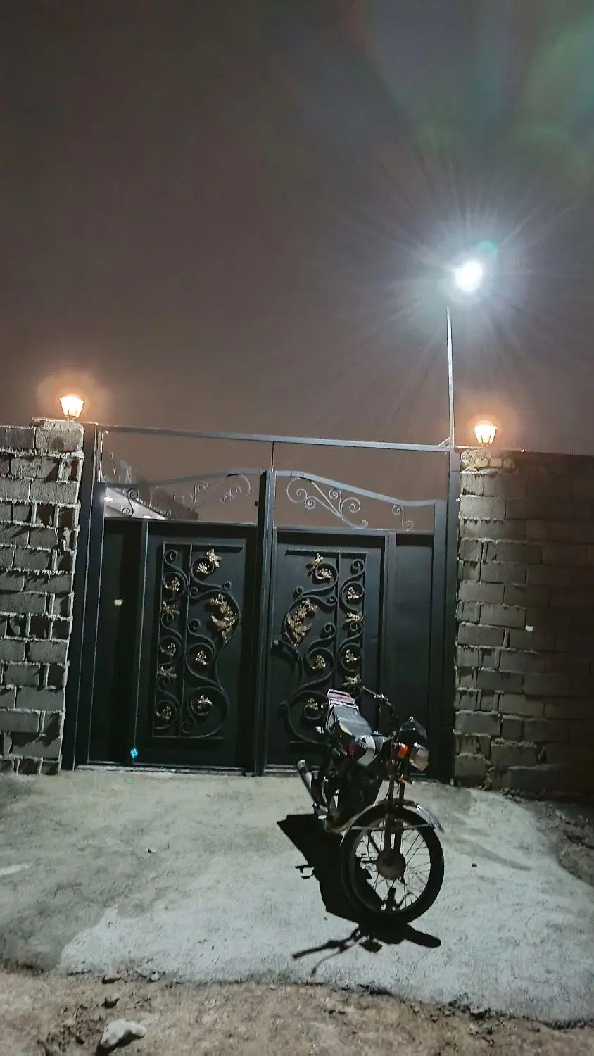 باغچه در صباشهر خیابان شقایقی ضرغامی سند بنچاق