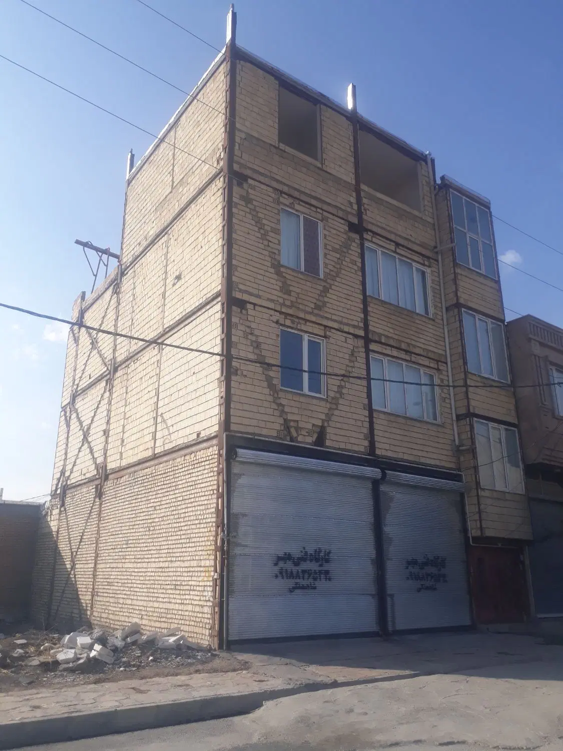 خانه و مغازه کرناچی