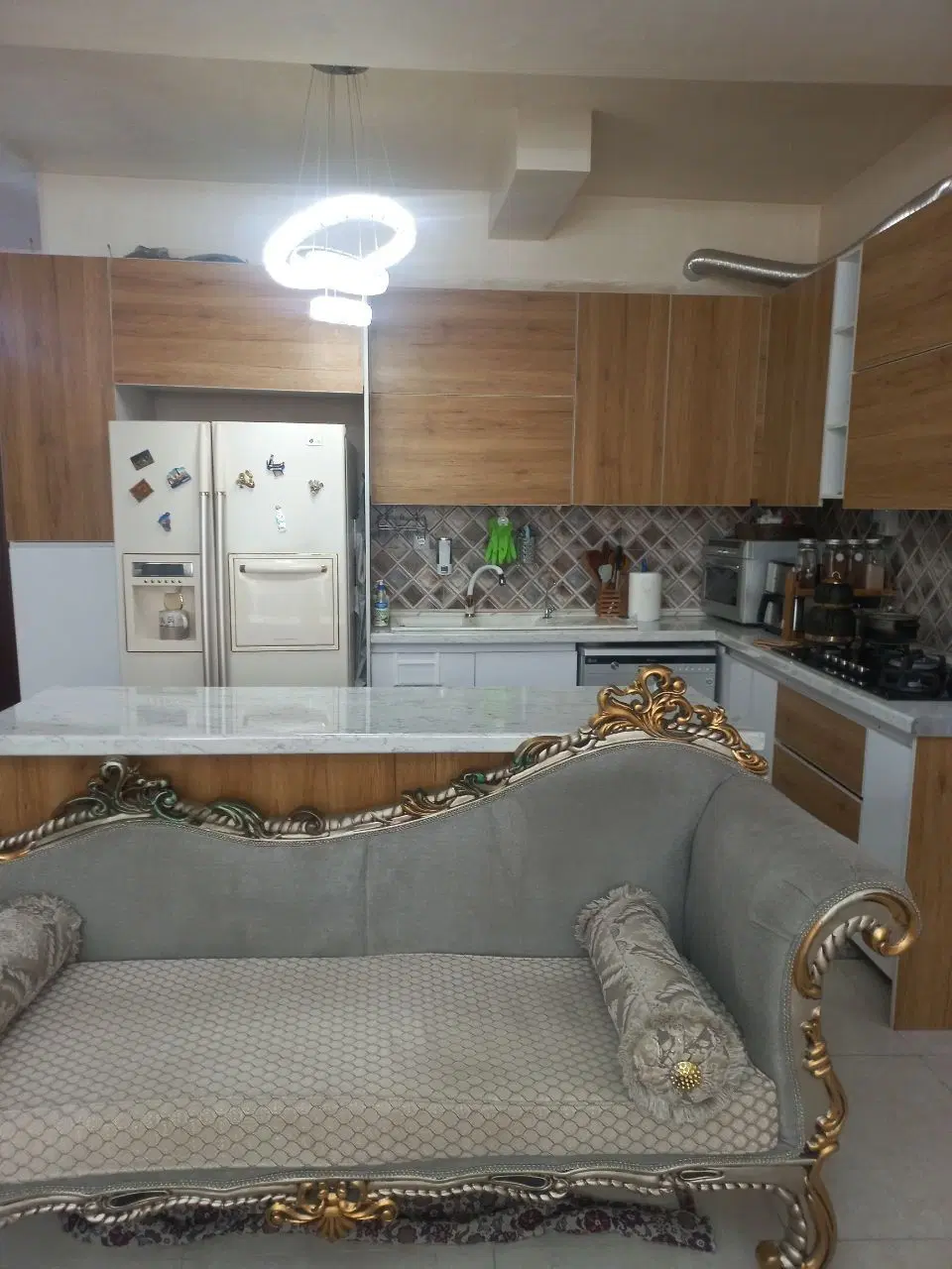 ۹۰ متر تاجداری پارکینگ اختصاصی