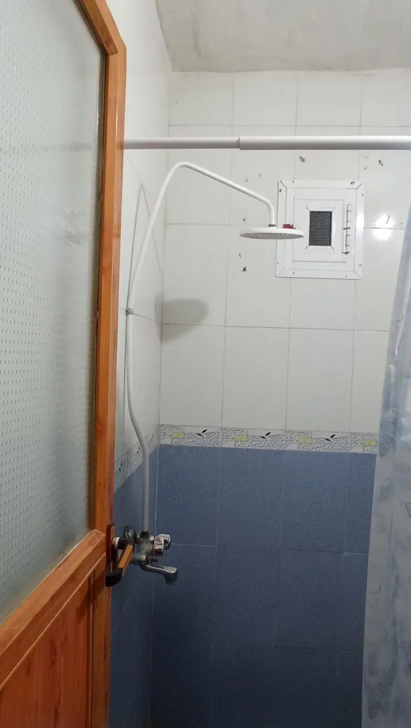 فروش طبقه بالا ۲۵ گز