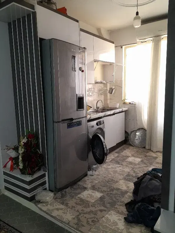 فروش آپارتمان ۴ طبقه کوچه زنبق ۳ پ ۱