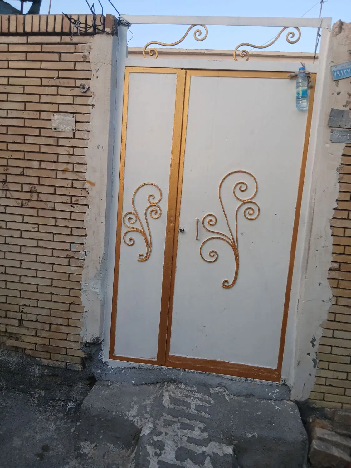 فروش دو دستگاه ویلایی ۲۰۰متری
