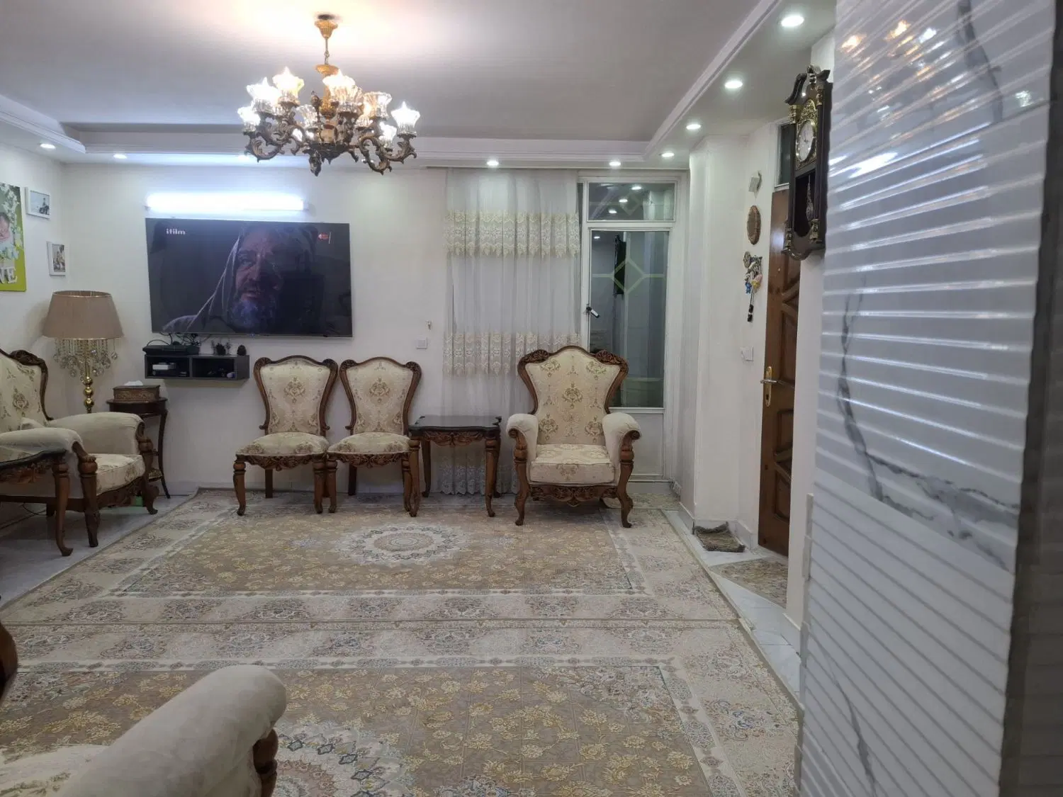 واحد۷۰متری فول امکانات ۲واحدی