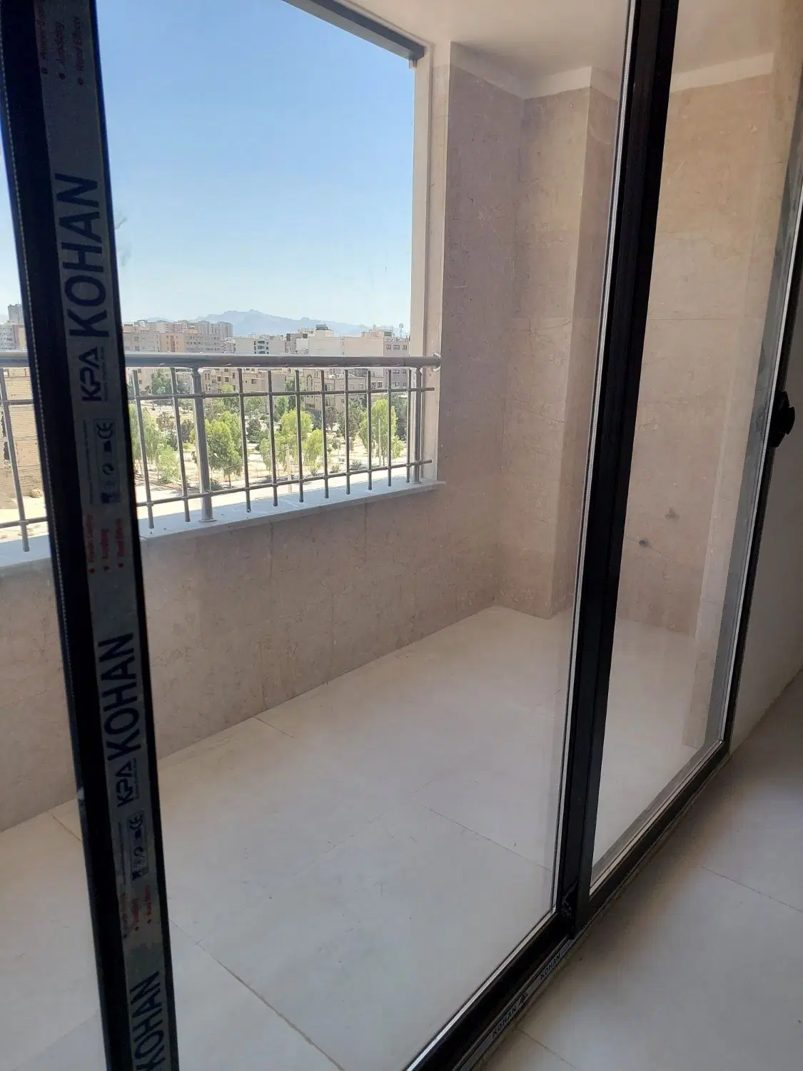 فروش آپارتمان شرکتی