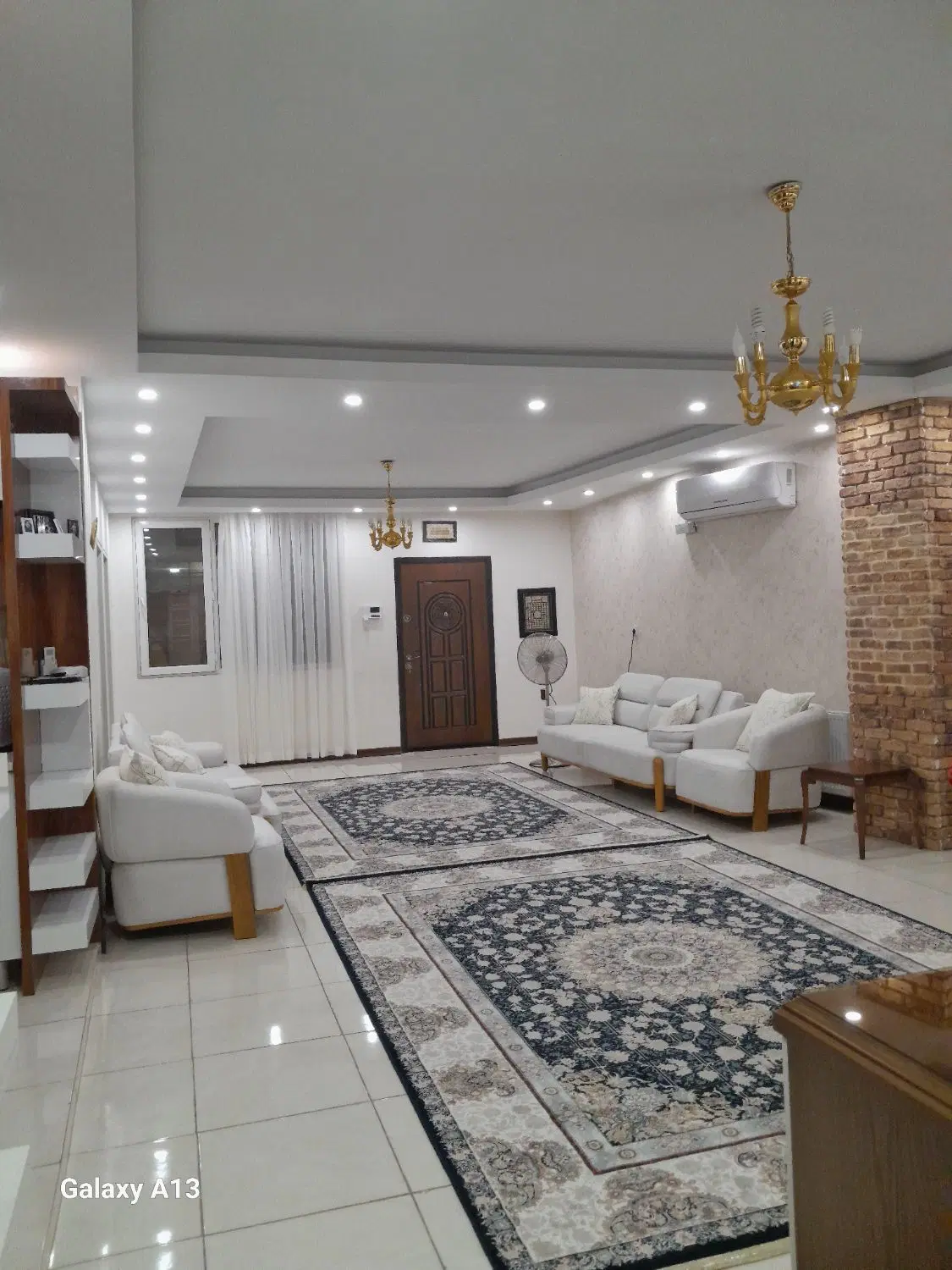 آپارتمان مسکونی .