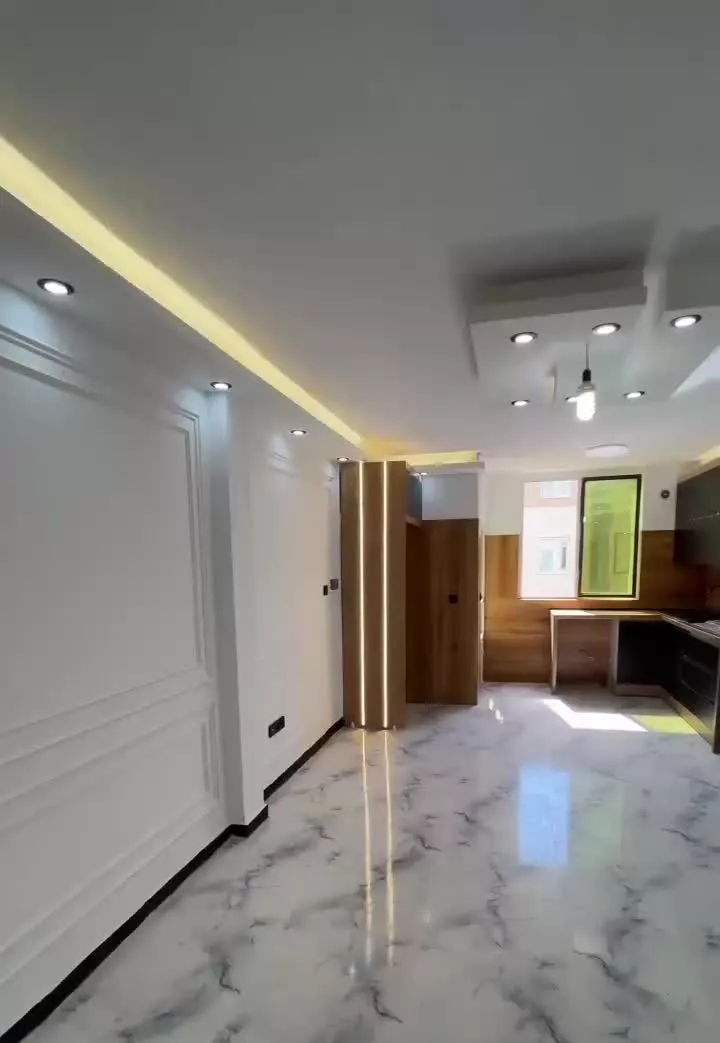 ۵۲متری مهندسی ساز پارکینگ سندی بدون مشابه قیمت