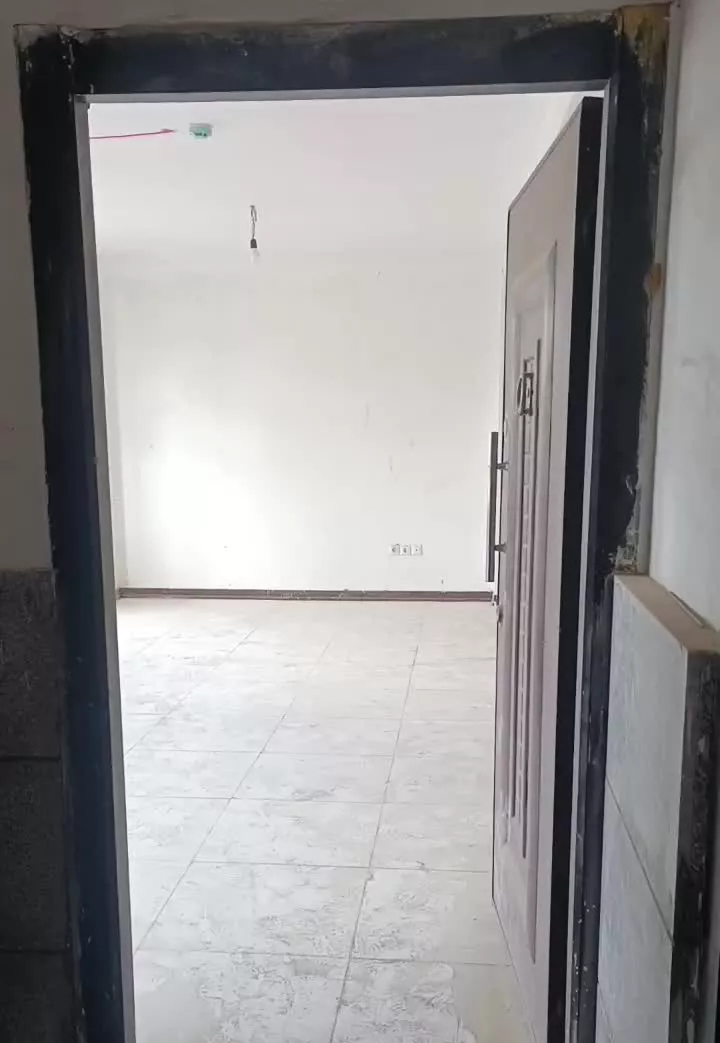 آپارتمان ۹۰متری شهرک دادگستری باغستان شهریار