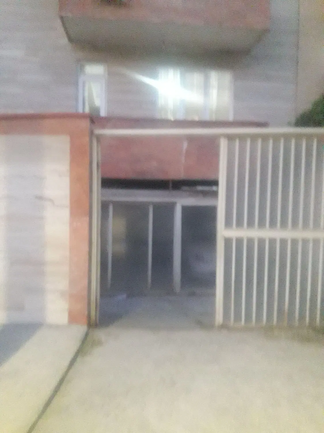اجاره پارکینگ پیلوت بصورت اختصاصی دراندیشه