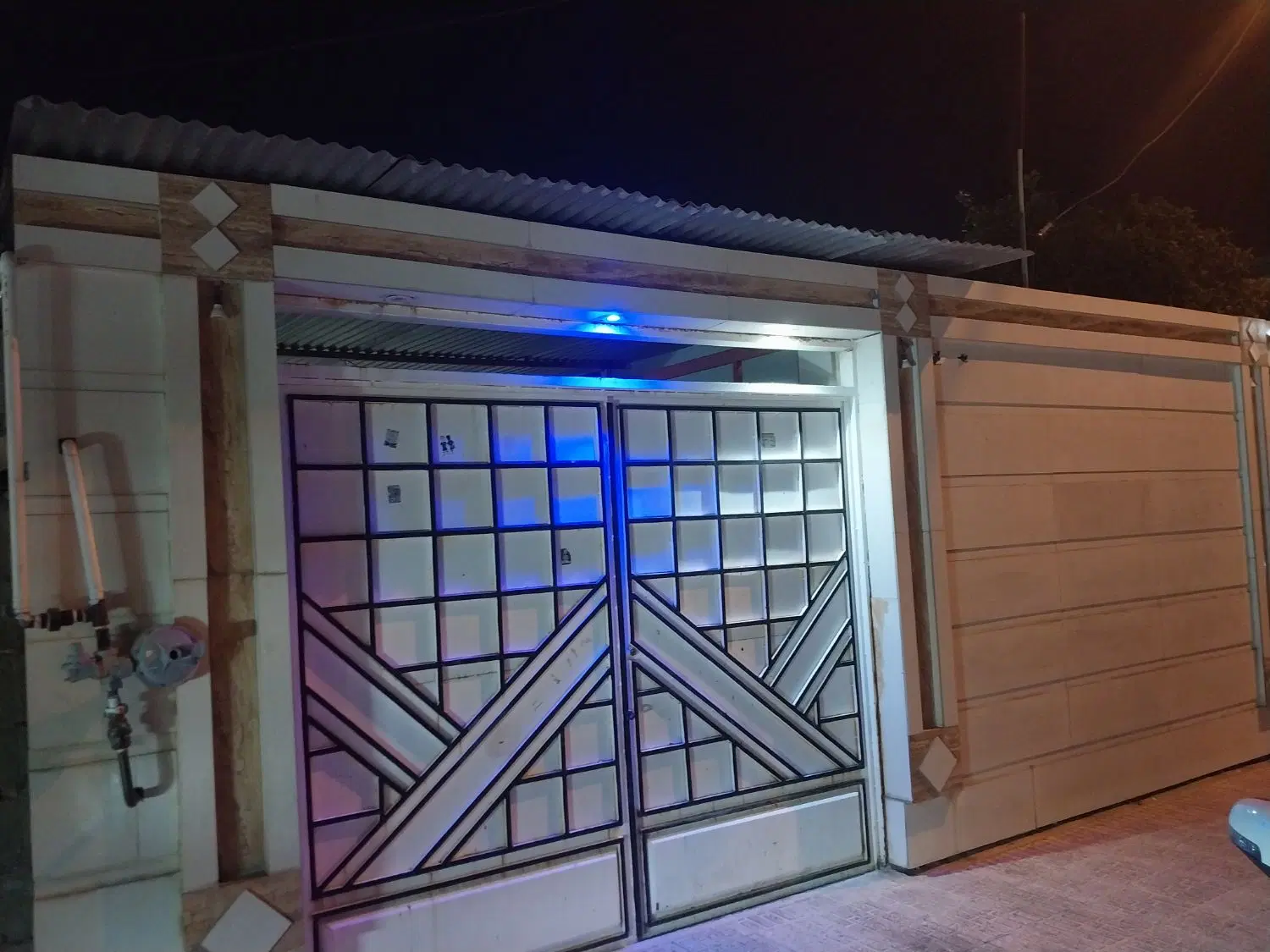 خانه ویلایی تکمیل.