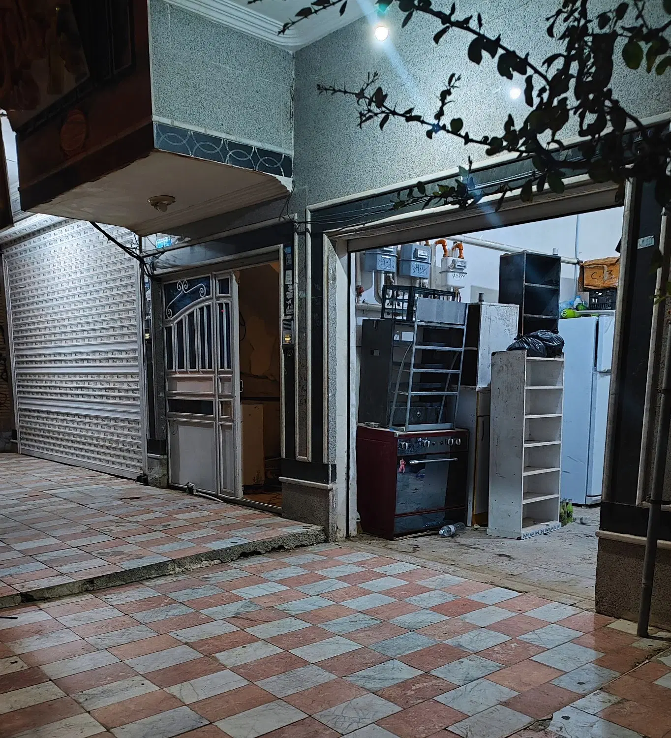 انبار زیباشهر خیابان غذالی نزدیک به البرز
