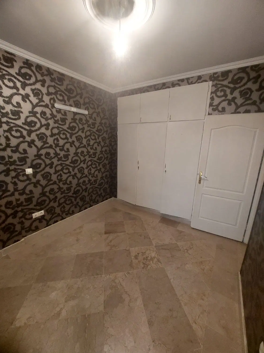 170 متری 3 خواب کاشفی نیک