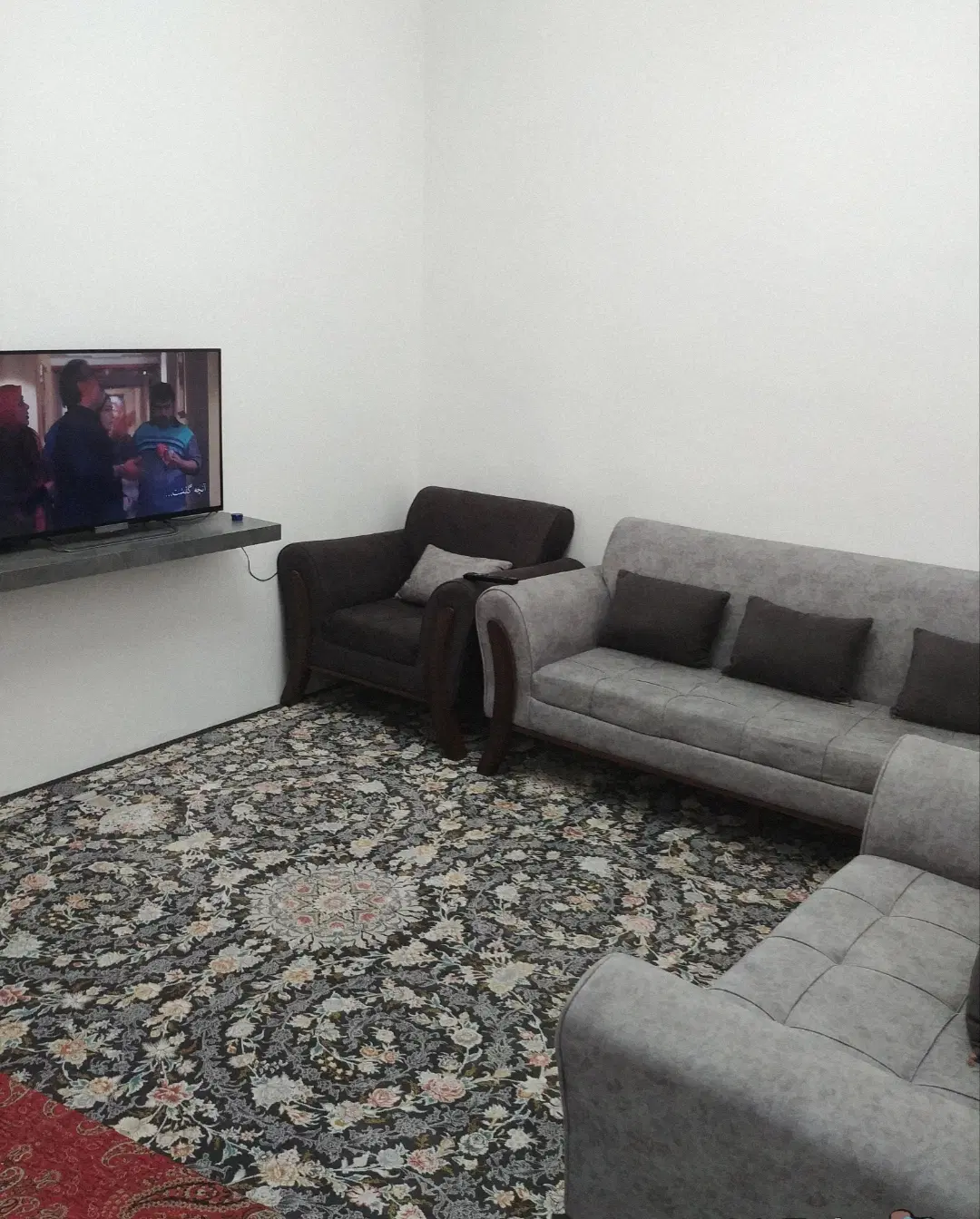 خانه ویلایی  مناسب برای ۳ خانواده
