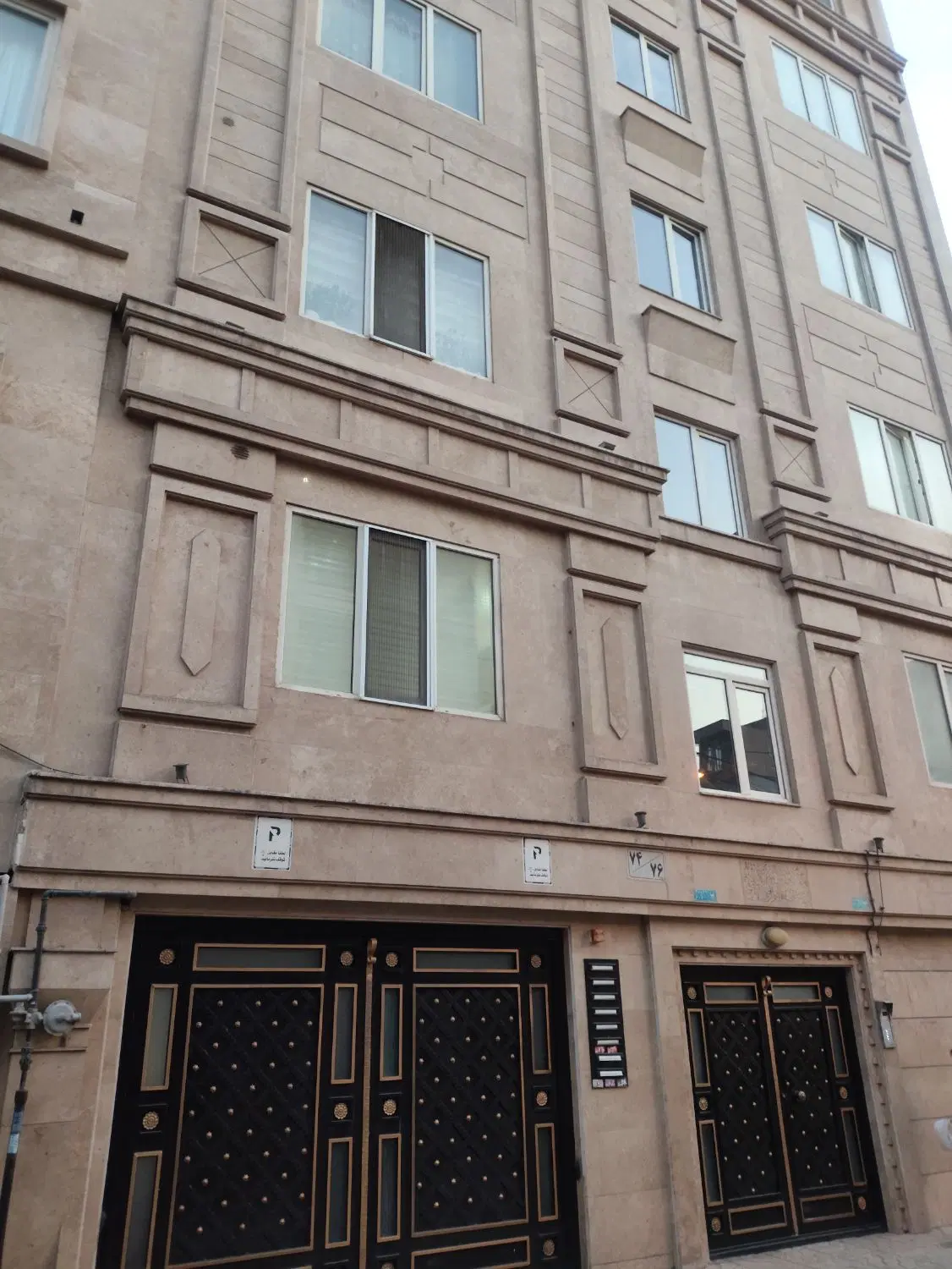 آپارتمان ۶۹ متری خیابان بهمنیار خوش نقشه