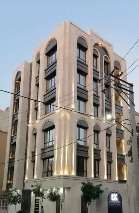 ۱۵۲ متری هاشمیه۴۸ سر ۳ نبش