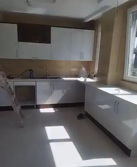 رهن و اجاره واحد ۱۰۰متری