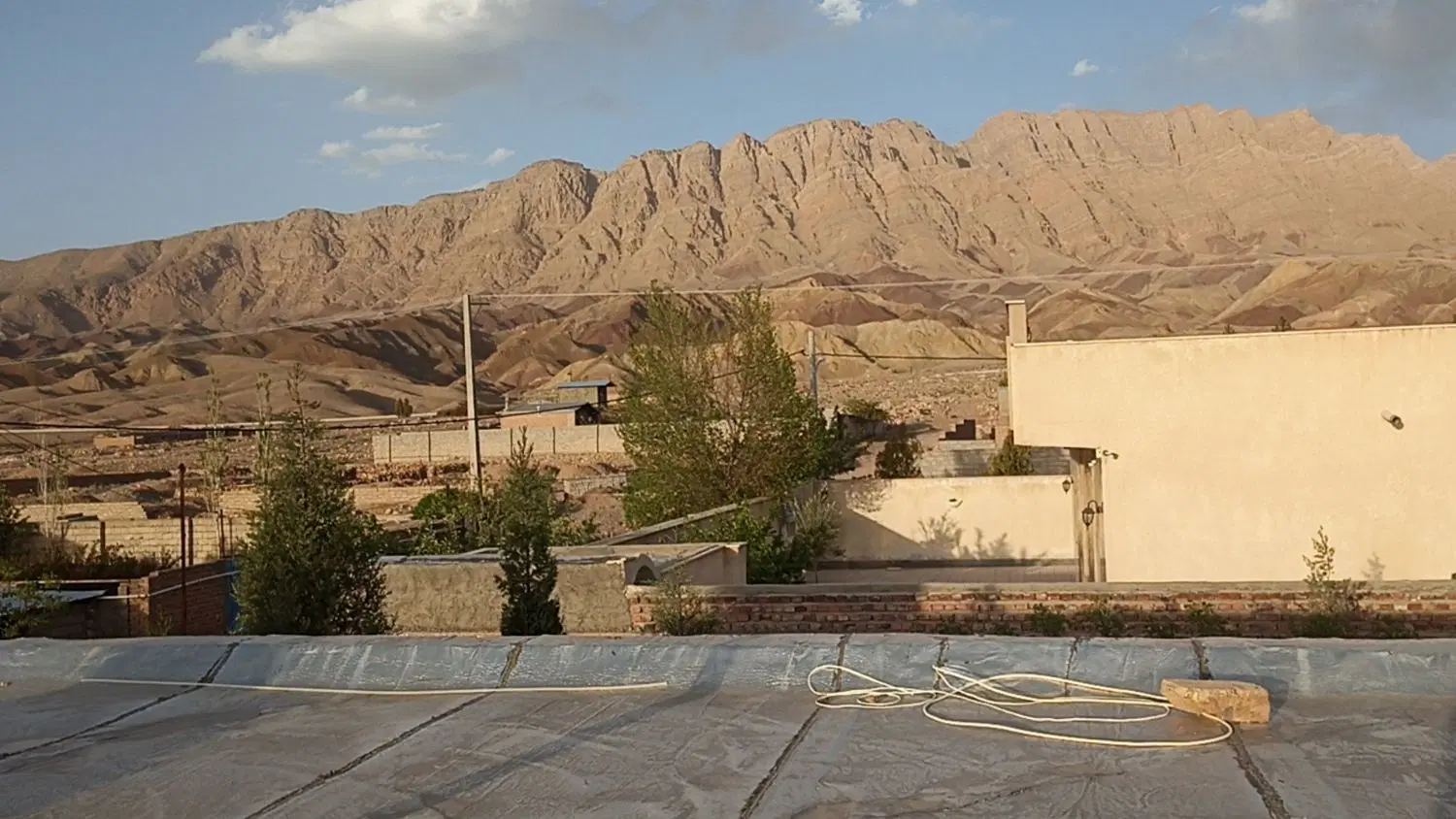 ویلا ۲۲ قصبی سرآسیاب شش چترود سند تکبرگ