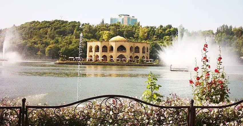 فروش خانه حیاط دار ۸۰ متری در مارالان