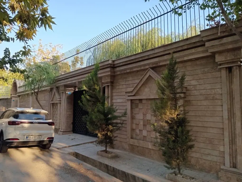 ۱۰۰۰ متر باغ ویلا انشعابات کنتور+ سند کردزار