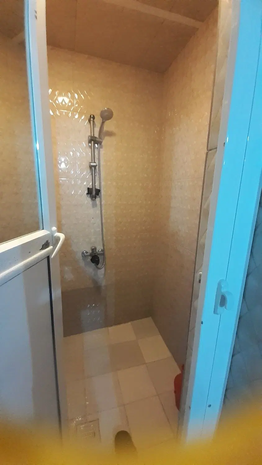 یک خانه در کشتارگاه