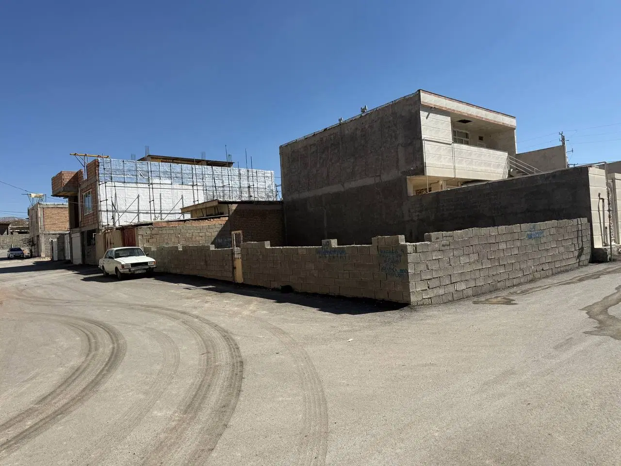 زمین تجاری مسکونی