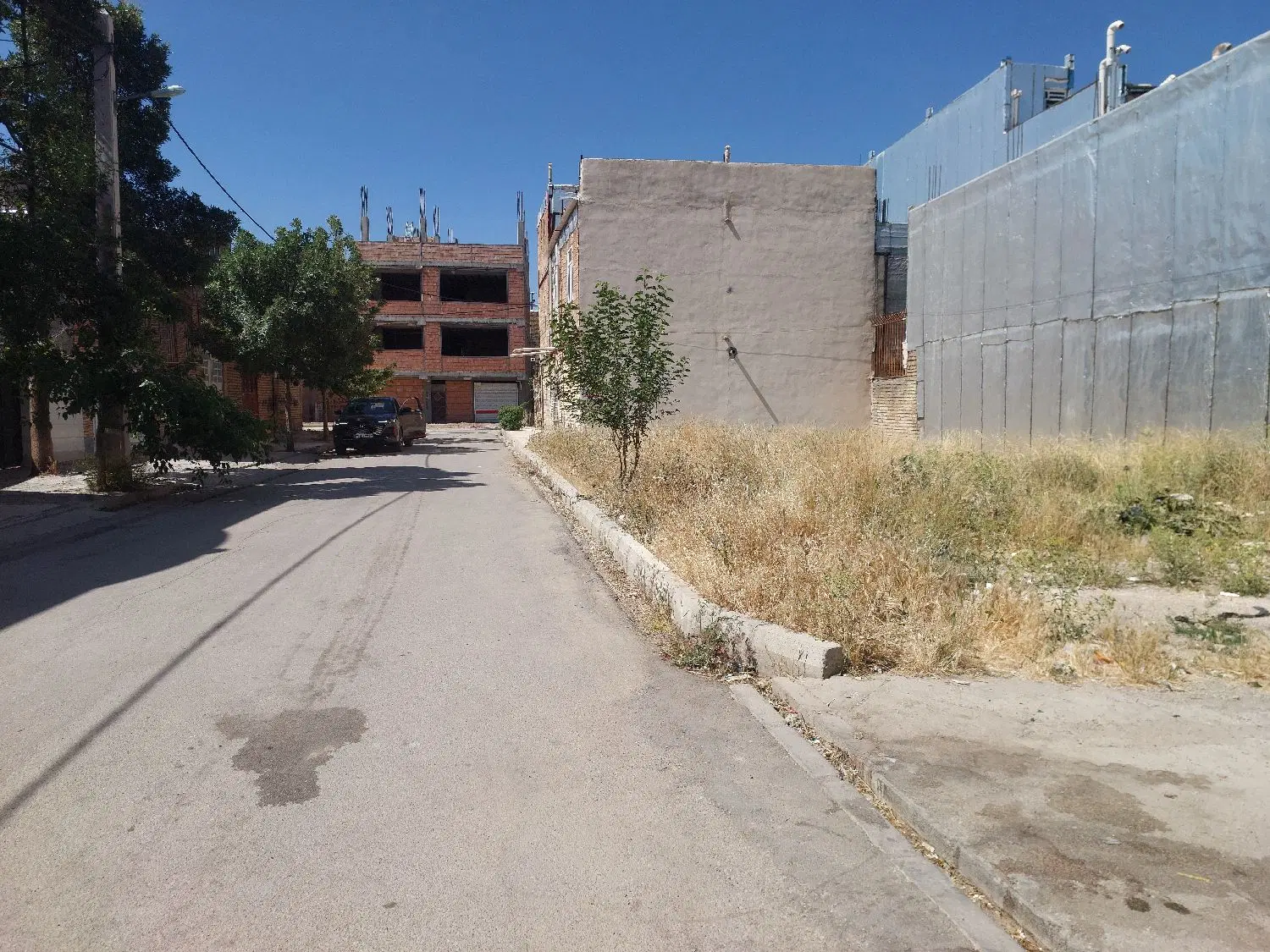 زمین دو بر ۱۶۰ متری شهرک اندیشه